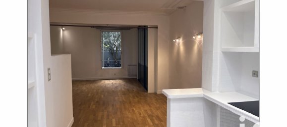 1غرفة بناية في Courbevoie, France رقم 180015 6