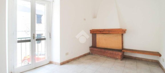 2 Schlafzimmer Wohnung in Collecorvino, Italy, Nr. 291270 6