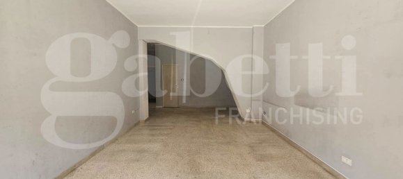 2غرفة عقار تجاري في Messina, Italy رقم 257687 5