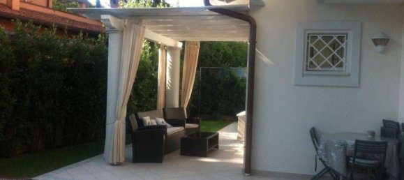5 rooms Villa in Forte dei Marmi, Italy No. 192200 16
