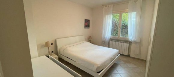 5 rooms Villa in Forte dei Marmi, Italy No. 192200 4