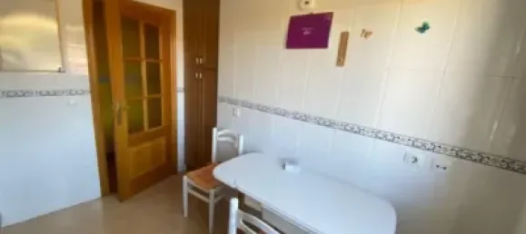 Квартира с 3 спальнями в Бургос, Испания № 138776 11