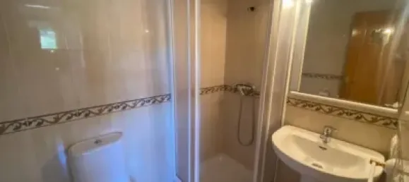 Квартира с 3 спальнями в Бургос, Испания № 138776 17