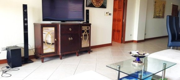 2 bedrooms Condo in Pattaya, Thailand No. 19810 3