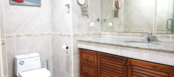 2 bedrooms Condo in Pattaya, Thailand No. 19810 10