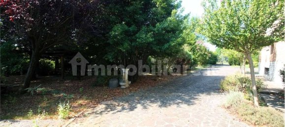 6 bedrooms Villa in Maranello, Italy No. 319157 4