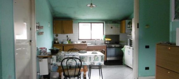 4-Zimmer Wohnung in Montebello Vicentino, Italy, Nr. 208309 10
