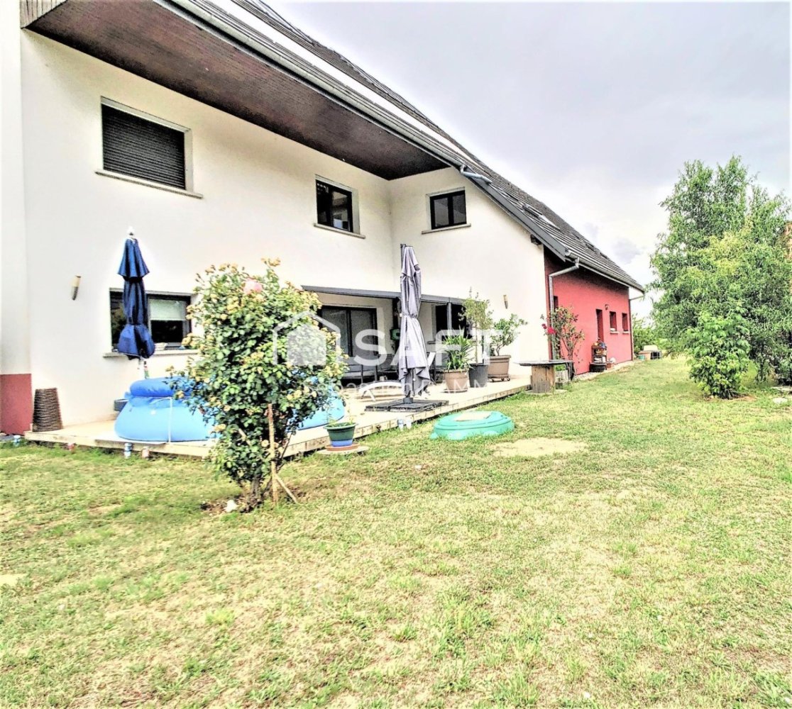 5 Schlafzimmer Villa in Saint-Bernard, France, Nr. 64342