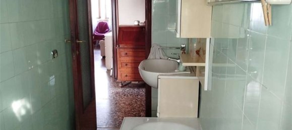 2 Schlafzimmer Wohnung in Milan, Italy, Nr. 358023 12