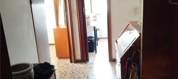 2 Schlafzimmer Wohnung in Milan, Italy, Nr. 358023 10