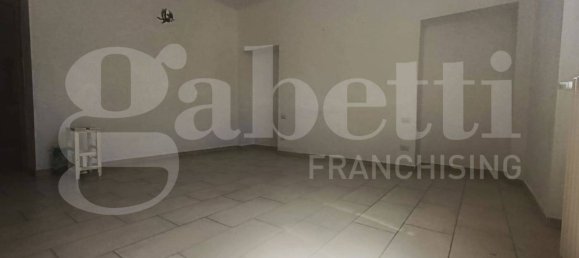 2 bedrooms Apartment in Milan, Italy No. 282653 19