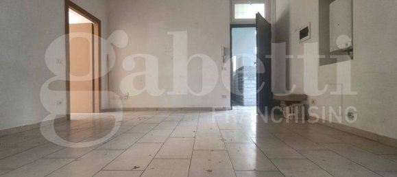 2 bedrooms Apartment in Milan, Italy No. 282653 5