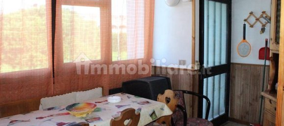 2 bedrooms Apartment in Comacchio, Italy No. 77044 7