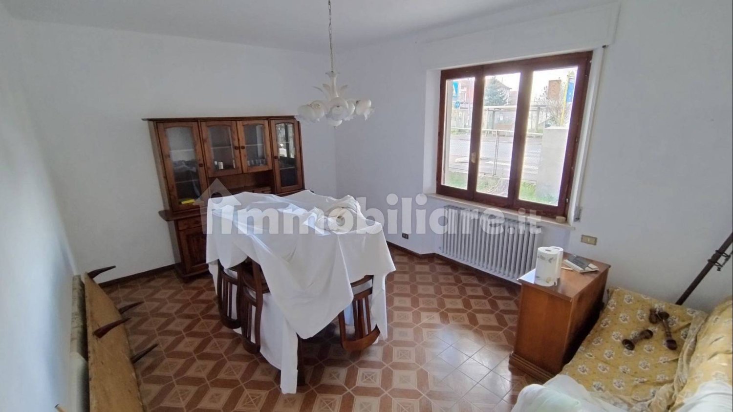 3 Schlafzimmer Villa in Chiaravalle, Italy, Nr. 273942