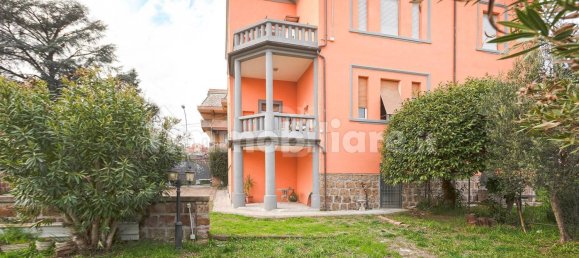 3 bedrooms Villa in Civita Castellana, Italy No. 30720 2