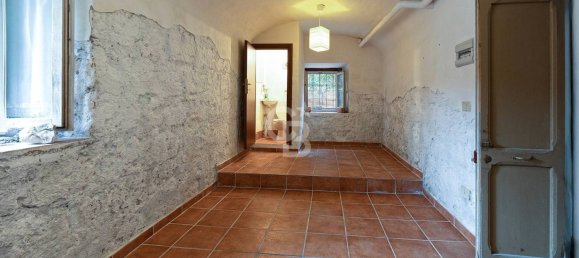 3 bedrooms Villa in Civita Castellana, Italy No. 30720 33