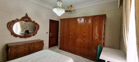 4 bedrooms Apartment in Jaen, Spain No. 164070 2