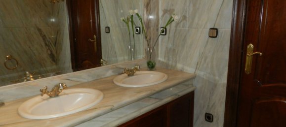 4 bedrooms Apartment in Jaen, Spain No. 164070 26