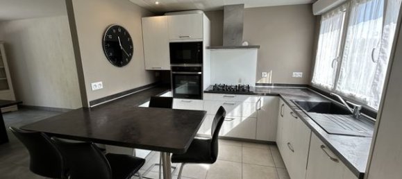 3 bedrooms House in Plouay, France No. 312832 3