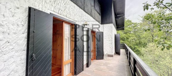 Casa de 9 habitaciónes en Altavalle, Italy No. 36641 63