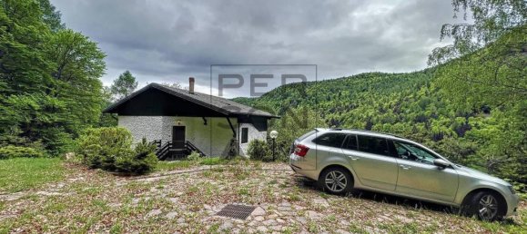 Casa de 9 habitaciónes en Altavalle, Italy No. 36641 28