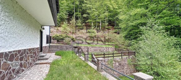 Casa de 9 habitaciónes en Altavalle, Italy No. 36641 35