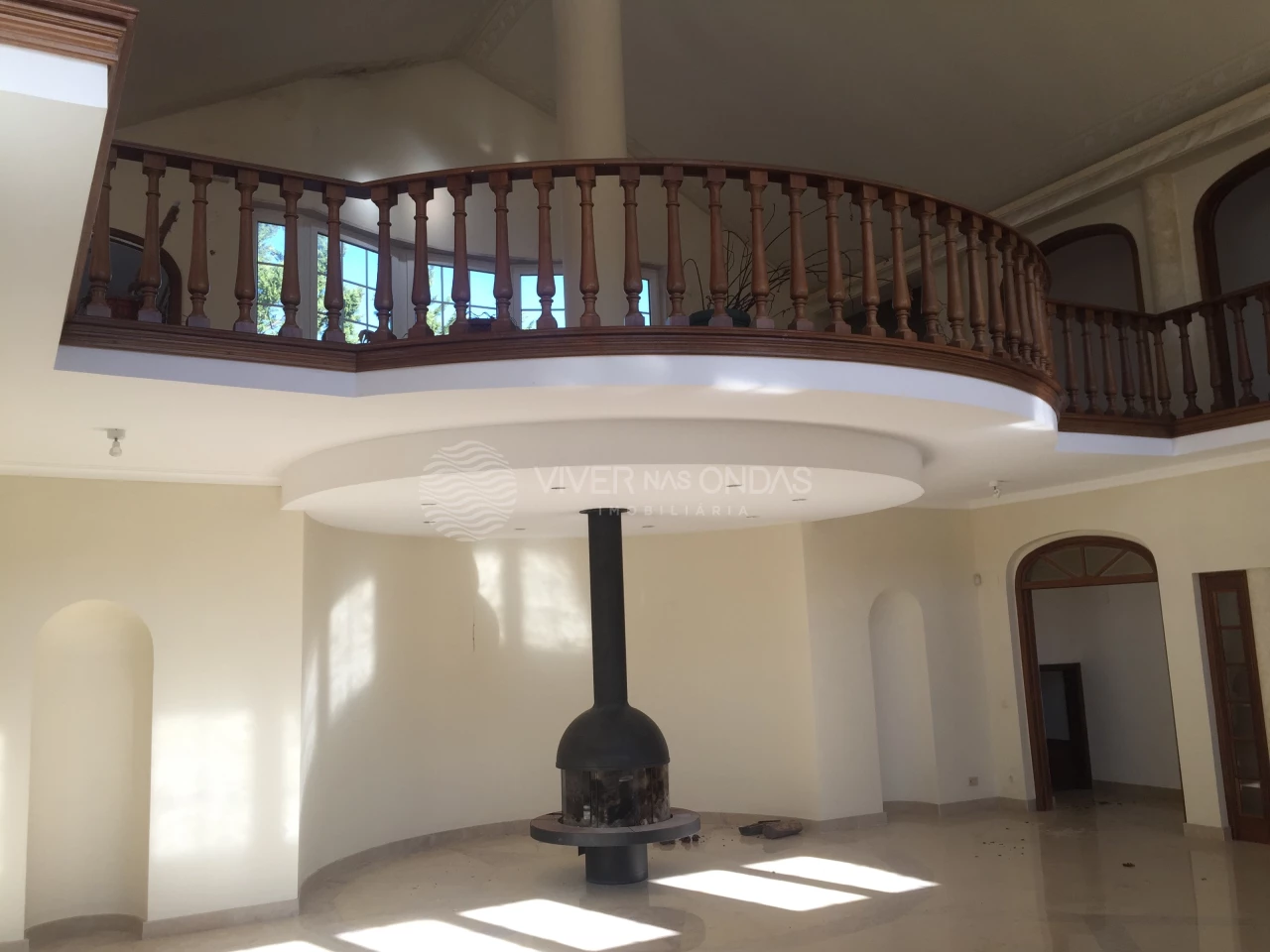 Дом с 6 спальнями в Синтра, Португалия № 45873