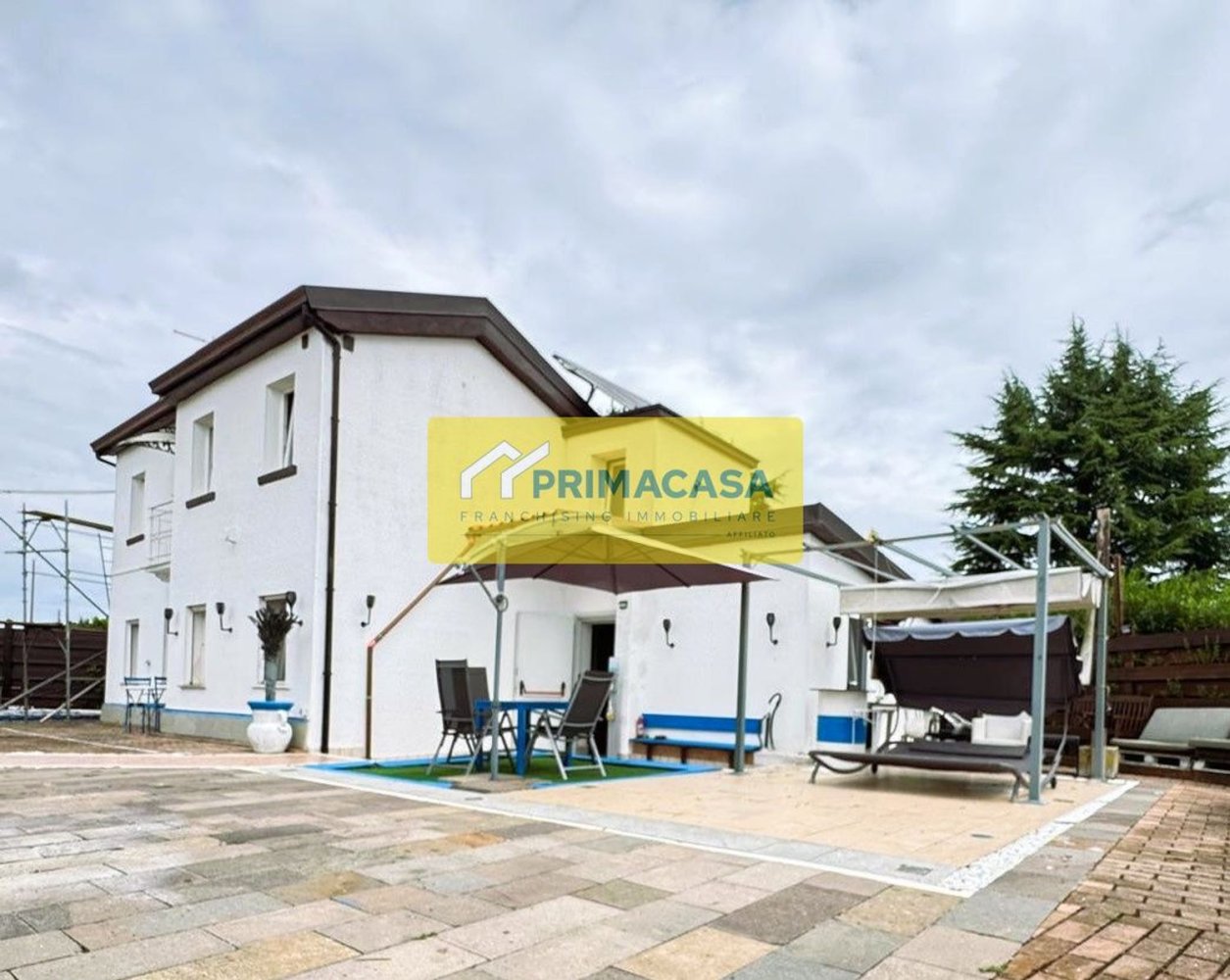 10 bedrooms House in Venice, Italy No. 335093