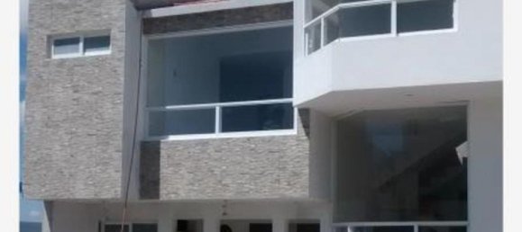 3 bedrooms House in Queretaro, Mexico No. 163028 2