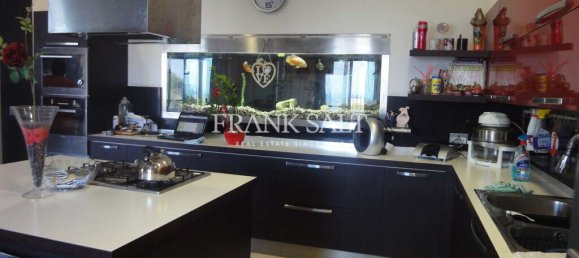 2 غرف نوم طابقين في Qala, Malta رقم 5556 10