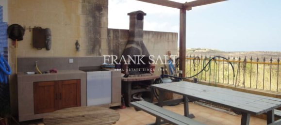 2 غرف نوم طابقين في Qala, Malta رقم 5556 3