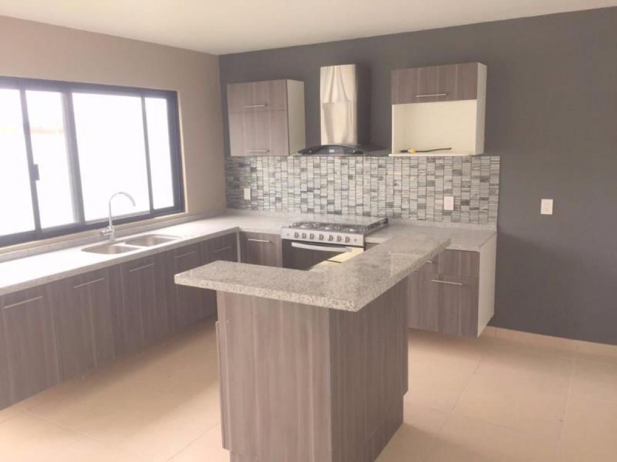 3 bedrooms House in Queretaro, Mexico No. 168821