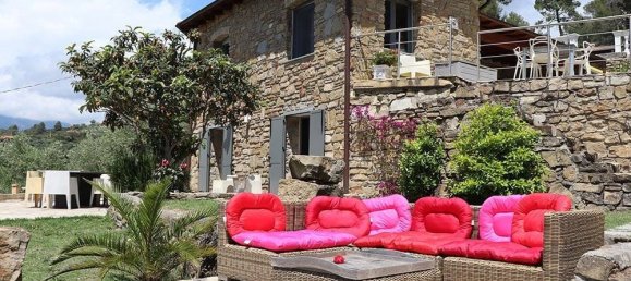 4 Schlafzimmer Villa in Dolceacqua, Italy, Nr. 223516 3