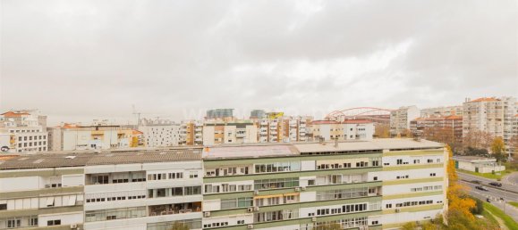 3 bedrooms Apartment in Lisbon, Portugal No. 12561 15