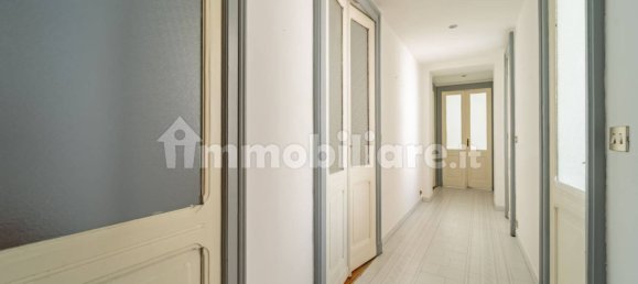 3 bedrooms Apartment in Cuneo, Italy No. 259383 2