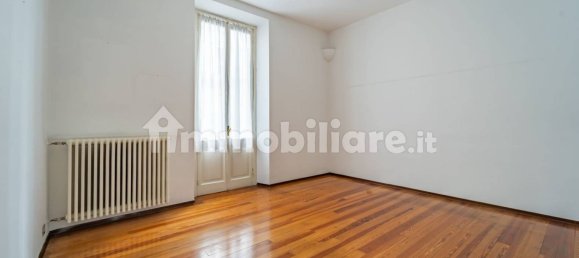 3 bedrooms Apartment in Cuneo, Italy No. 259383 4