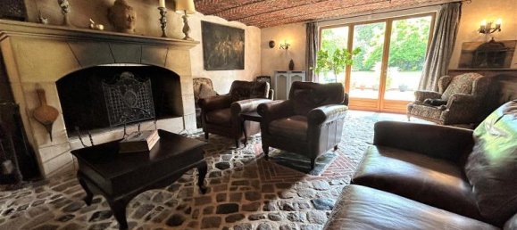 5 bedrooms House in La Longueville, France No. 86278 11