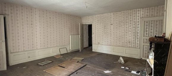 2 bedrooms House in Thouars, France No. 346873 5