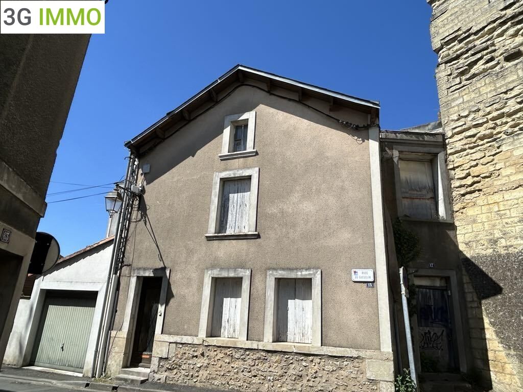 2 bedrooms House in Thouars, France No. 346873