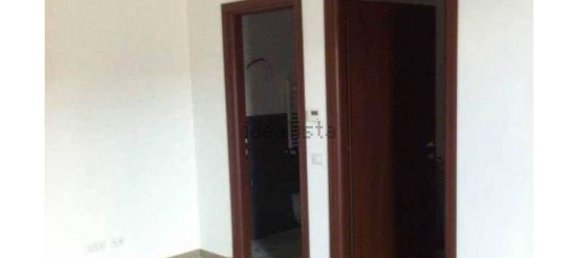 1 bedroom Apartment in Rome, Italy No. 254054 3