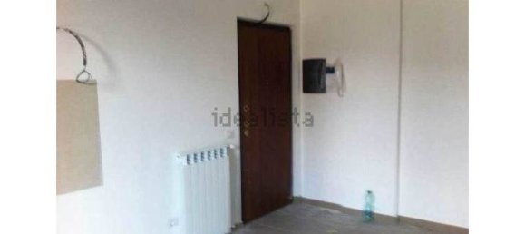 1 bedroom Apartment in Rome, Italy No. 254054 4
