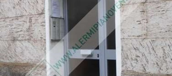 Apartamento T2 em Milan, Italy N.º 373138 6