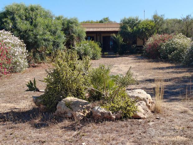 Villa de 3 divisões em Campobello di Mazara, Italy N.º 288919