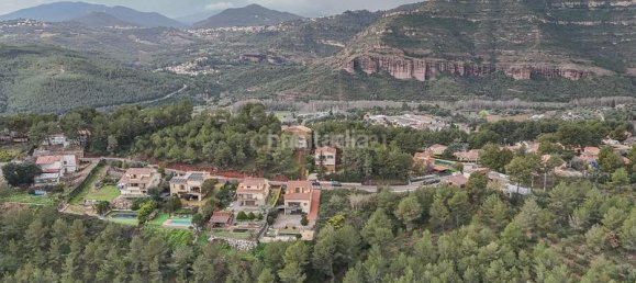 662m² Land in Bigues i Riells, Spain No. 157622 25