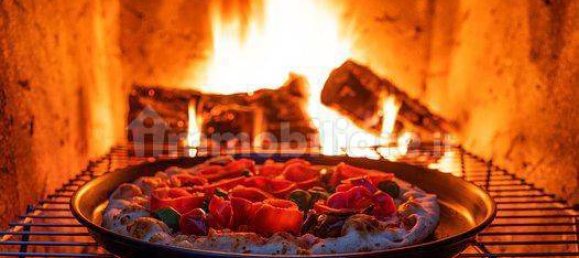 2غرفة عقار تجاري في Verona, Italy رقم 201999 30