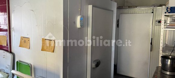 2غرفة عقار تجاري في Verona, Italy رقم 201999 16