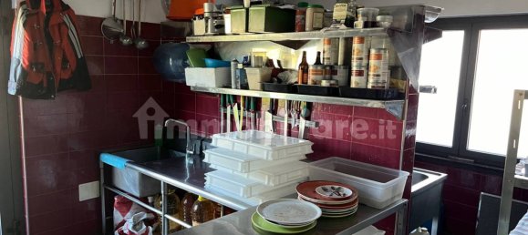 2غرفة عقار تجاري في Verona, Italy رقم 201999 9