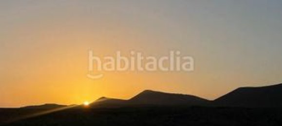 Dúplex de 4 dormitorios en La Oliva, Spain No. 191040 25