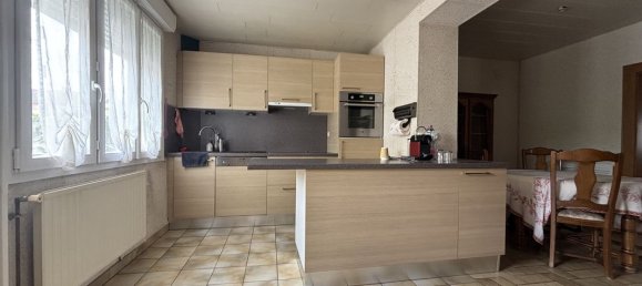 Дом с 4 спальнями в Ютц, Франция № 258506 9