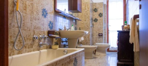 Apartamento de 3 divisões em San Donato Milanese, Italy N.º 156451 27